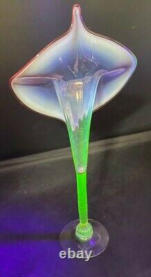 1900 Art Nouveau Hand Made Jack In The Pulpit Pink Vaseline & Uranium Glass Vase