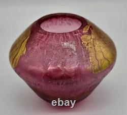 1992 Eickholt Iridescent RASPBERRY PINK Volcano Art Glass Vase