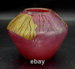 1992 Eickholt Iridescent RASPBERRY PINK Volcano Art Glass Vase