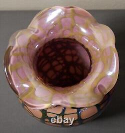 1995 Stuart Abelman Art Glass Contemporary Iridescent Pink Silver Webbed Vase