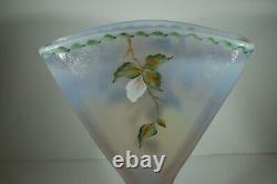 1996 Fenton Hand Painted Hummingbird Fan Vase 8 1/4 Signed #596
