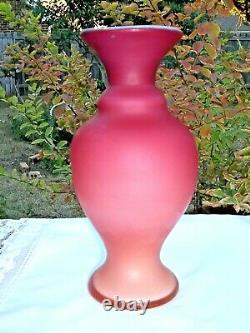 8.5 Art Glass Pink / White Cased Satin Vase