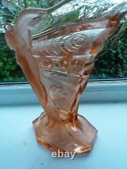 Antique Art Deco Walther Sohne Pink Glass Butterfly'schmetterling' Vase
