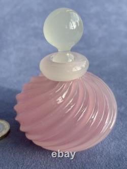 Archimede Seguso Murano Art Glass Pink Alabastro Perfume Bottle Ribbed Body