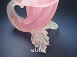 Archimede Seguso Vintage Murano Art Glass Pink Alabastro Cornucopia Shell Vase