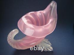 Archimede Seguso Vintage Murano Art Glass Pink Alabastro Cornucopia Shell Vase