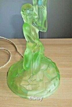 Art Deco Walther & Sohne Green Uranium Glass Rotterdam Table Lamp, New Wiring