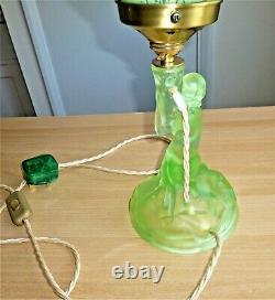 Art Deco Walther & Sohne Green Uranium Glass Rotterdam Table Lamp, New Wiring