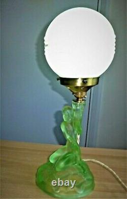Art Deco Walther & Sohne Green Uranium Glass Rotterdam Table Lamp, New Wiring
