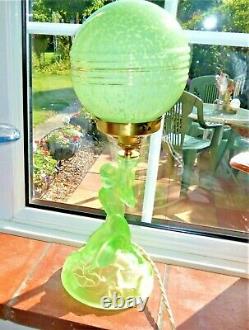 Art Deco Walther & Sohne Green Uranium Glass Rotterdam Table Lamp, New Wiring