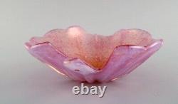 Barovier and Toso, Venice. Large leaf-shaped bowl in pink mouth-blown art glass