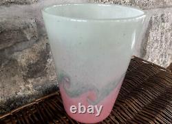 Beautiful Monart Vasart Strathearn Perthshire Scottish Glass Vase Green Pink 7.5