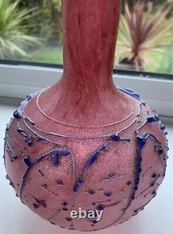 Beautiful Pink Scavo Murano Glass Bottle Vase with Blue splatter Detail