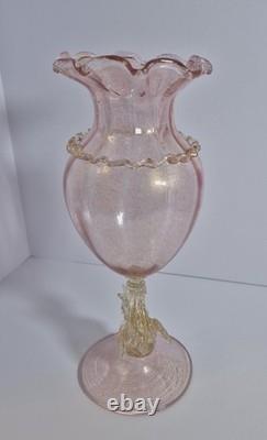 Beautiful Pink with Gold Murano Art Glass Footed Dolphin Vase 1474