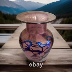 Beautiful Robert Held Canada Pink Art Glass Vase In Pink And Iridescent Blue