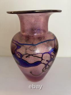 Beautiful Robert Held Canada Pink Art Glass Vase In Pink And Iridescent Blue