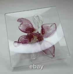 Berni Enterprises Art Glass Handmade Glass Trinket Box with Pink Glass Flower