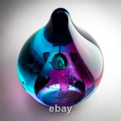 Caithness Glass Dignity Collectors Society Annual Paperweight 2001 Closed @ 1165