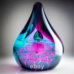 Caithness Glass Dignity Collectors Society Annual Paperweight 2001 Closed @ 1165