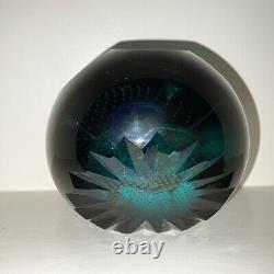 Collectors CAITHNESS PAPERWEIGHT INTO THE LIGHT MAGNUM SARAH PETERSON 2004 1.2