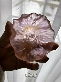 Daum Small coupelle egalntine flower violet pate-de-verre Pink glass dish bowl