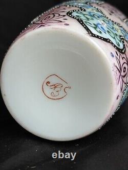 ENAMEL GLASS VASE MOROCCAN THOMAS WEBB TAPESTRY Gilded Floral Vase, 19th