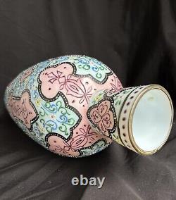 ENAMEL GLASS VASE MOROCCAN THOMAS WEBB TAPESTRY Gilded Floral Vase, 19th