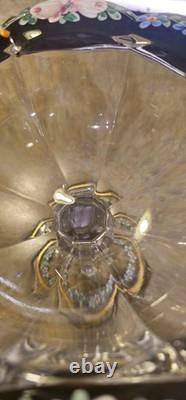 Early 20th Century English Art Glass Victorian Pink Roses Serving Compote Tazza Early 20th Century English Art Glass Victorian Pink Roses Serving Compote Tazza