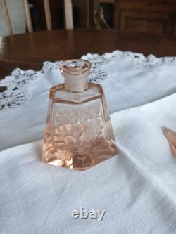 FABULOUS ART DECO BOHEMIAN PINK GLASS SCENT BOTTLE Just Beautiful
