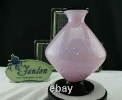FENTON ART GLASS 2007 Dave Fetty Vase Shell Pink Controlled Bubbles