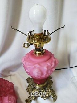 FENTON LG WRIGHT GLASS Pink PUFFY ROSE Parlor Lamp EUC