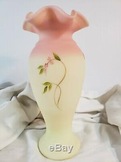 FENTON LIMITED EDITION 2007 BURMESE MOTHERS DAY VASE w DOVES 799 / 1950 SIGNED