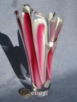 Flygsfors Vintage Art Glass Vase Designed by Paul Kedelv Pink Signed 1956