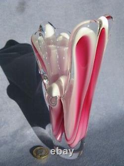 Flygsfors Vintage Art Glass Vase Designed by Paul Kedelv Pink Signed 1956