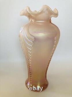 GORGEOUS 11 FENTON Pink Champagne Iridescent Opalescent Feather Vase