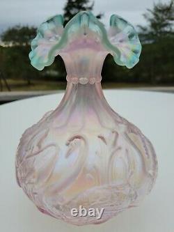 George Fenton Glass Signed Irridescint Ruffled Swan Vase