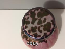 Glass Cameo Vase Art Pink