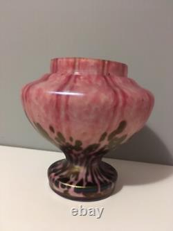 Glass Cameo Vase Art Pink
