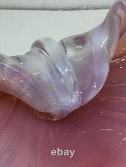 Italian Murano Art Glass Scallop Clam Shell Bowl Pink Opalescent 8 1/4 MCM