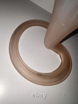 Italian vase matte pink glass Lily shape 70s vintage Chalice flower vase
