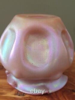 Kralik Czech Art Glass Pink Glatt Silberiris 5.5H x 6T Vase Great Iridescence