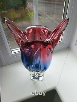 Large vintage Czech Chribska ruby & blue art glass vase design by J. Hospodka