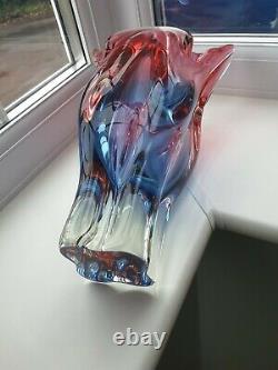 Large vintage Czech Chribska ruby & blue art glass vase design by J. Hospodka