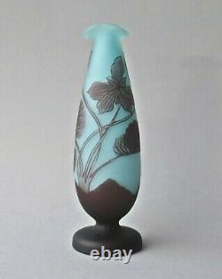 Loetz Cameo Glass Richard Paris Bud Vase, Original Retail Label to Base, Perfect