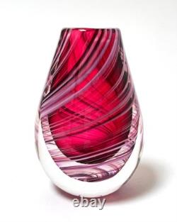 Lynden Over New Zealand Studio Art Glass Small Reed Vase Pink Signed 2012
