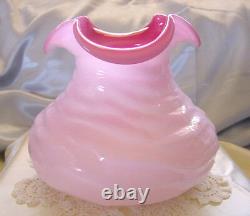 MNT+PERFVINTAGE30'sFENTON GLASSPEACH BLOWXTRASRC8#187VASE