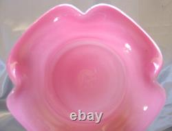 MNT+PERFVINTAGE30'sFENTON GLASSPEACH BLOWXTRASRC8#187VASE