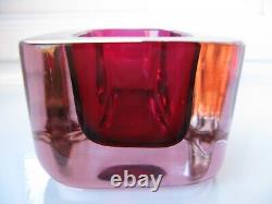 Mario Pinzoni Seguso Vetri darte Murano Art Glass Fuchsia Pink Lilac Bowl 1961