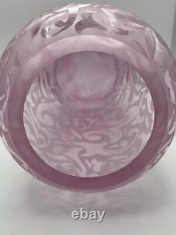 Michael Weems Frosted Pink Etched Art Glass Elise Tulip Vase 9