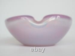 Murano Alabastro decotrative bowl Seguso era translucent opaline pink & white